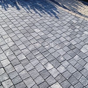Kostka brukowa GRANIT DUŻY STRUKTURALNY 6 cm grubości Kost Bet