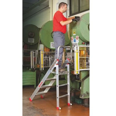 Profesjonalna drabina podestowa dla budownictwa i przemysłu typ CM 50