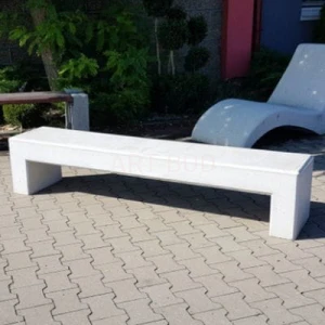 Ławka z betonu architektonicznego  bez oparcia szary beton