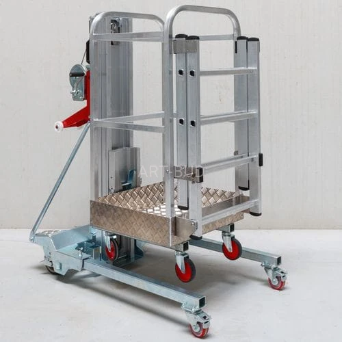 Podnośnik materiałowy osobowy z platformą roboczą PL200 AlpLift