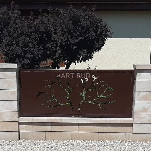 Przęsło ogrodzeniowe aluminiowe z wzorem wycinanym plazmą