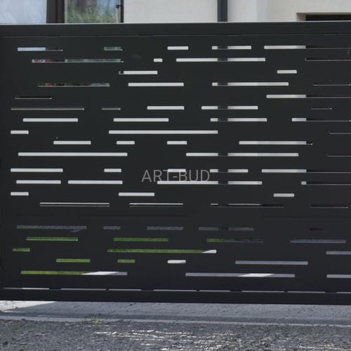 Brama przesuwna Strong w stalowej ramie z aluminiowym wypełnieniem z wzorem wycinanym plazmą