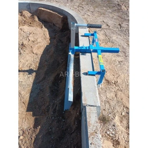 Szalunek uniwersalny do krawężników łukowych i prostych SZU Jazon