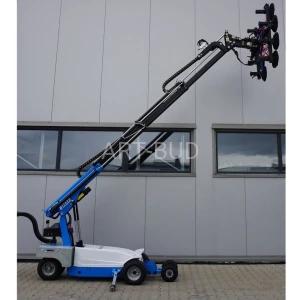 Robot manipulator próżniowy z wysuwem hydraulicznym BEFARD XC 820