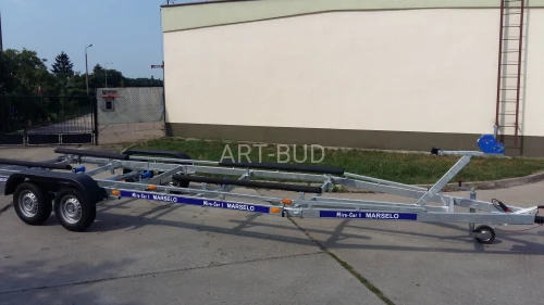 Przyczepa podłodziowa dmc 2400 kg