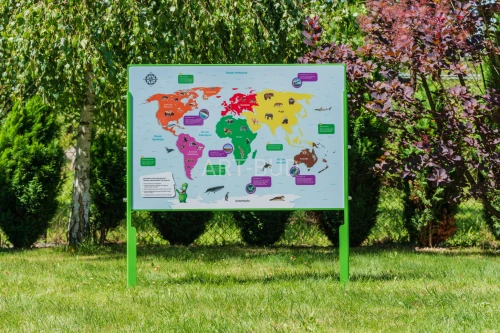 Tablica edukacyjna Kontynenty panel geograficzny  dla dzieci na plac zabaw