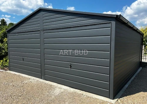 Garaż blaszany  6×6  – dach dwuspadowy