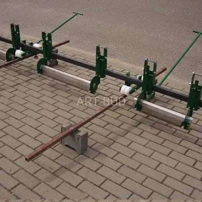 Łata brukarska  LZK-1 do pracy na torowiskach kolejowych, tramwajowych