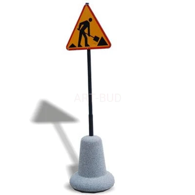 Słupek betonowy  + rura stalowa dł. 30cm śr. 2 cal kod 132