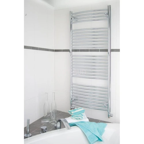 Grzejnik łazienkowy RADIUS CHROME. Szer: 45, 50, 60 lub 75cm. Wys: 95, 130, 165 lub 180 cm. Gł: 10 cm. (zł/szt)