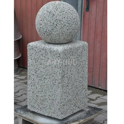 Słupek betonowy parkingowy zaporowy 103 cm 