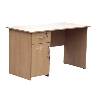 Biurko z szafką i szufladą Piotr Metalbit