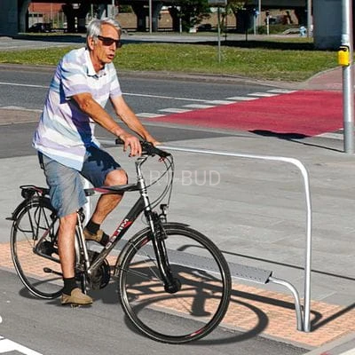 Podpórka rowerowa Warszawa  na nogę i rękę 