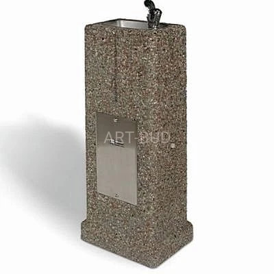 Zdrój do wody pitnej-zewnętrzny z wibrobetonu-postumentowy