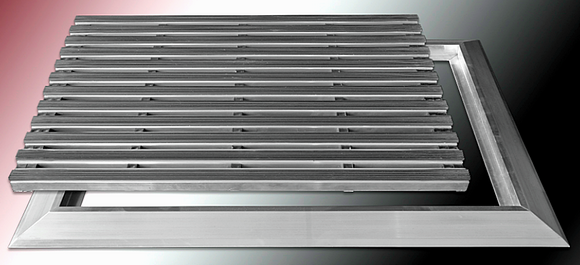 Wycieraczka ażurowa zewnętrzna metalowo-gumowa GA1A w ramce aluminiowej Ferroplast  