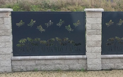 Przęsło ogrodzeniowe aluminiowe z wzorem wycinanym plażmą