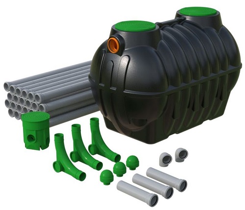 Oczyszczalnia ścieków przydomowa z drenażem rozsączającym 1 komorowa BOLT-2,5 2500L Marseplast dla 4-5 osób