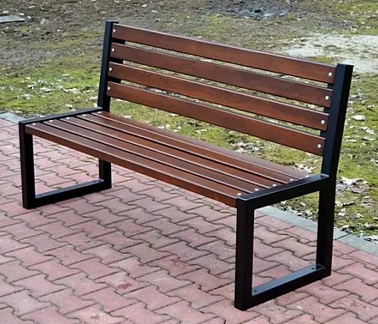 Ławka stalowa miejska z oparciem i siedziskiem drewnianym LUX III W191